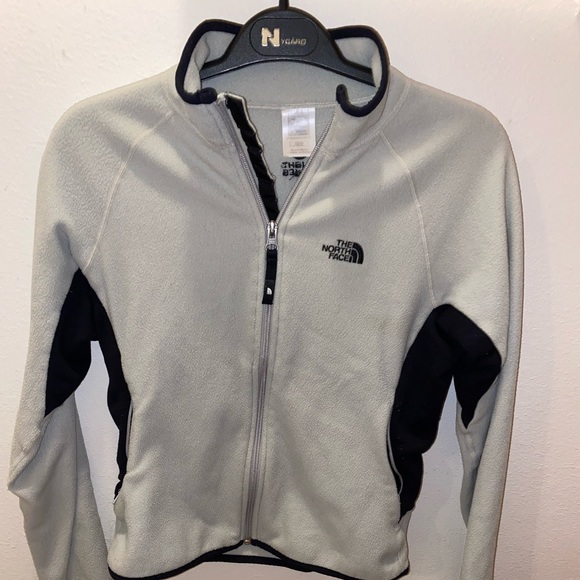 Women’s North Face jacket